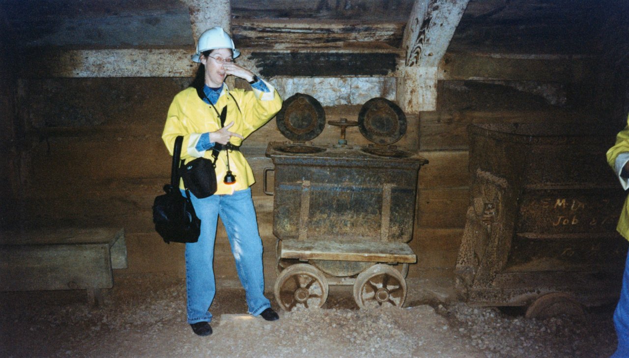 AandM visit to mine outside of Bisbee Dec 2001 5